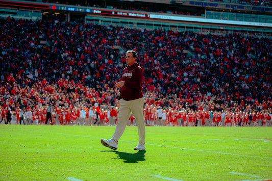Week 1 of the 2025 College Football Season: How Opening Matchups Set the Tone for the Title Race