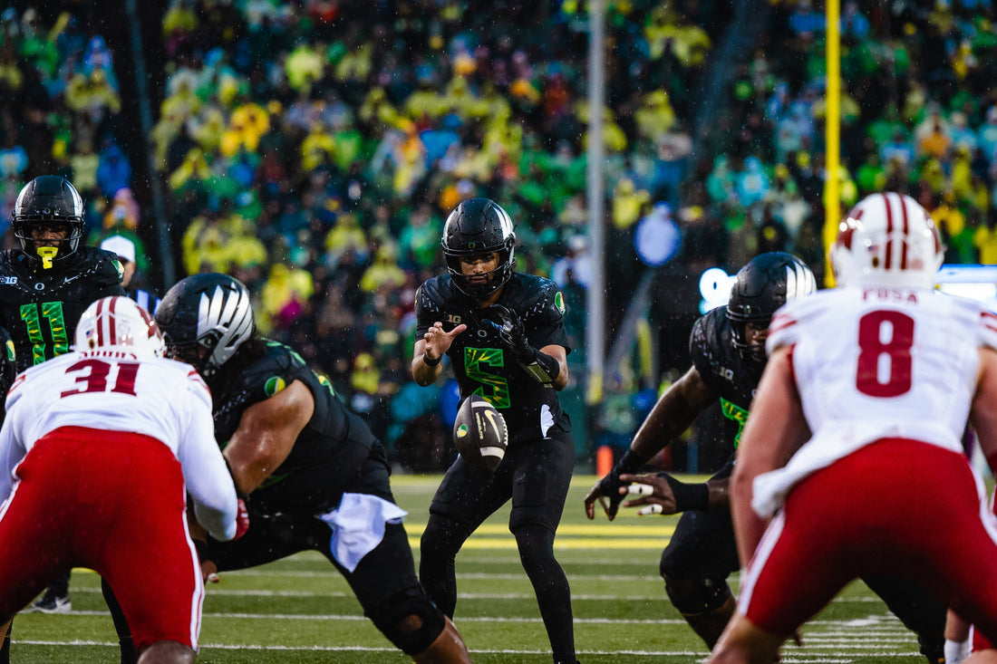 Oregon Battles Through the Rain to Top Wisconsin at Autzen