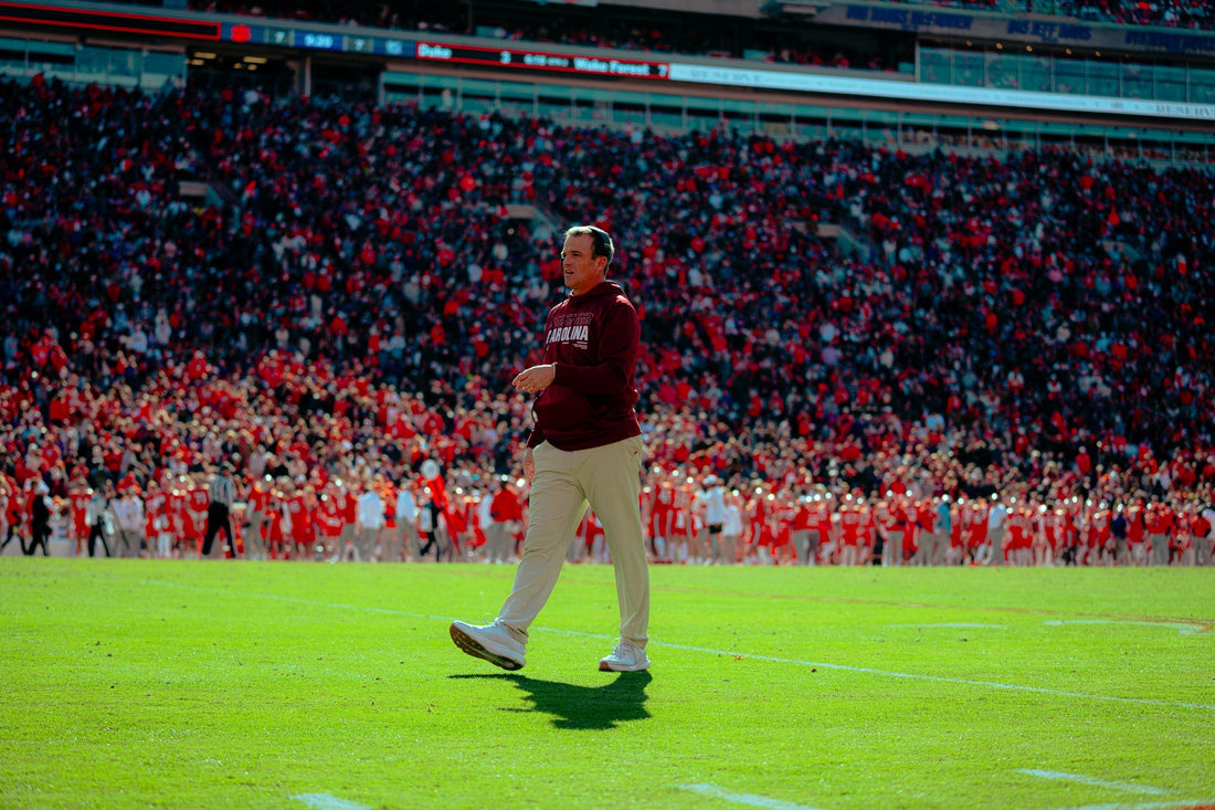 Week 1 of the 2025 College Football Season: How Opening Matchups Set the Tone for the Title Race