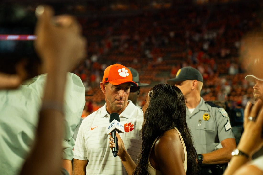 Clemson’s Early Stumble Puts Dabo Swinney Back in Familiar Spotlight