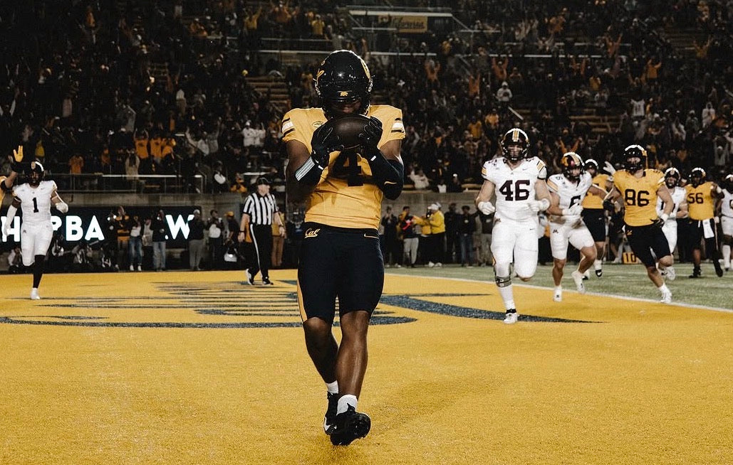 Bear Country Showdown: Cal and UCLA Meet in Season Opener