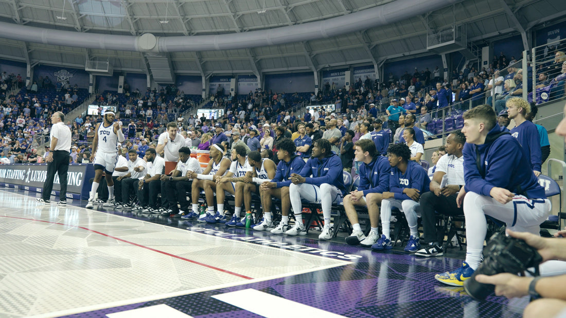 #14 TCU Handles Lamar At Home